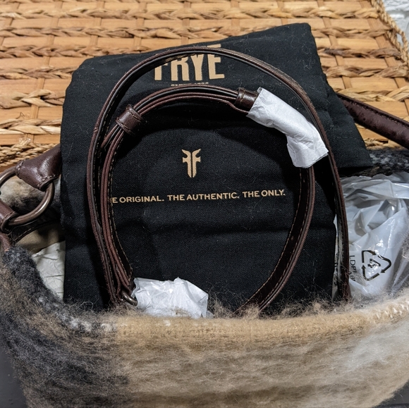 🤎 SOLD 🤎NWT Frye Melissa blanket hobo - Picture 4 of 9